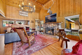 Moosehead Lodge lakefront walking distance to downtown